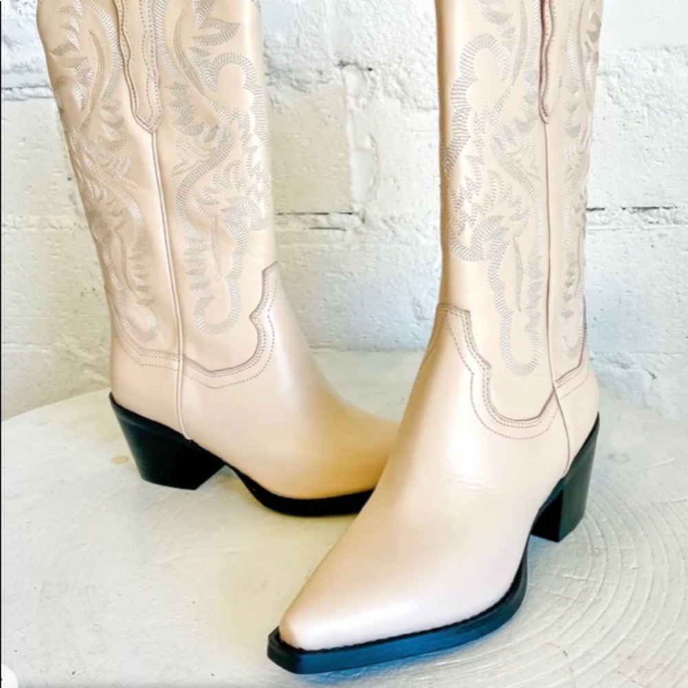 JEFFREY CAMPBELL  Dagget Boot Natural NWOT - Picture 2 of 16